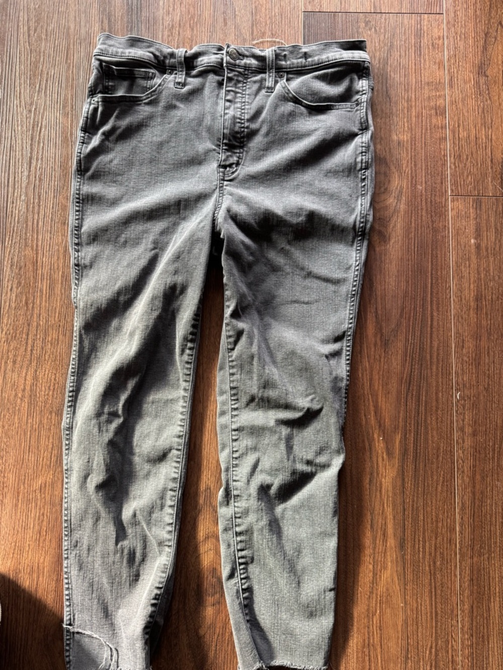 Madewell stovepipe jeans size 32 charcoal wash